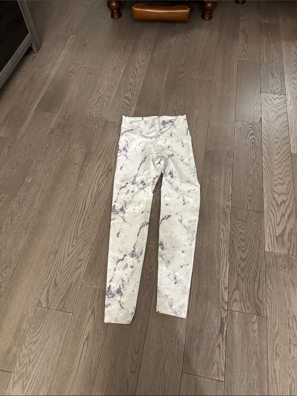 Old Navy White Marble-Print Jeggings with Purple Accents